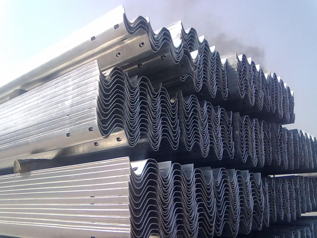 波形護(hù)欄板